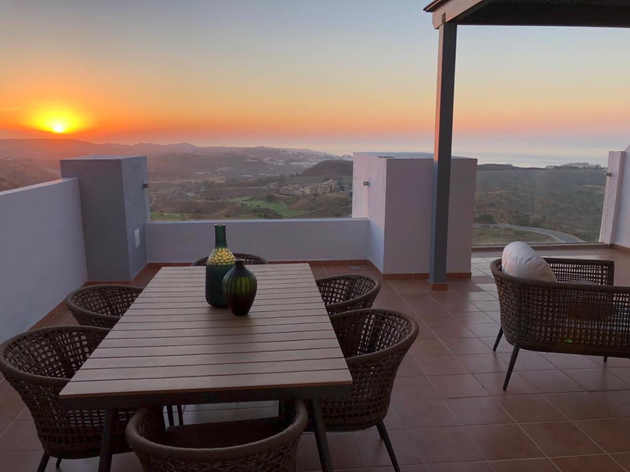 Luxury Apartment Rosita Sitio de Calahonda Exterior photo